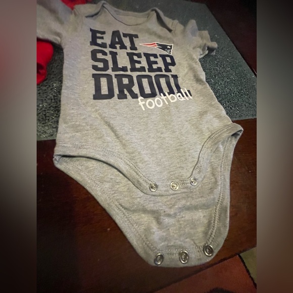 3~Patriots Onesies One Piece Snap Suit Baby 0-3 Month Red/White/Blue 100%Cotton - Picture 6 of 10